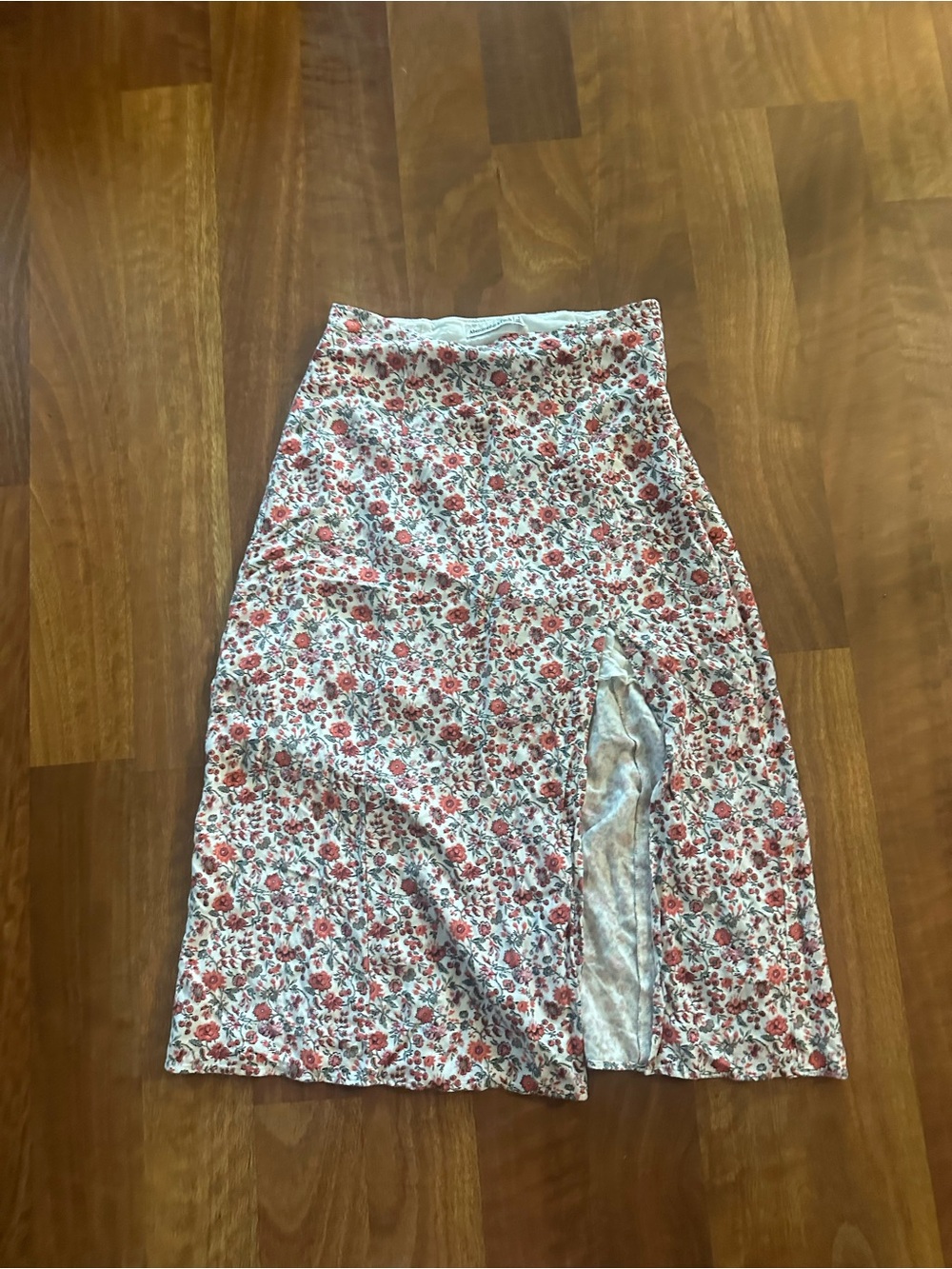 Abercrombie & Fitch Pink and White Floral Midi Skirt with Front Slit